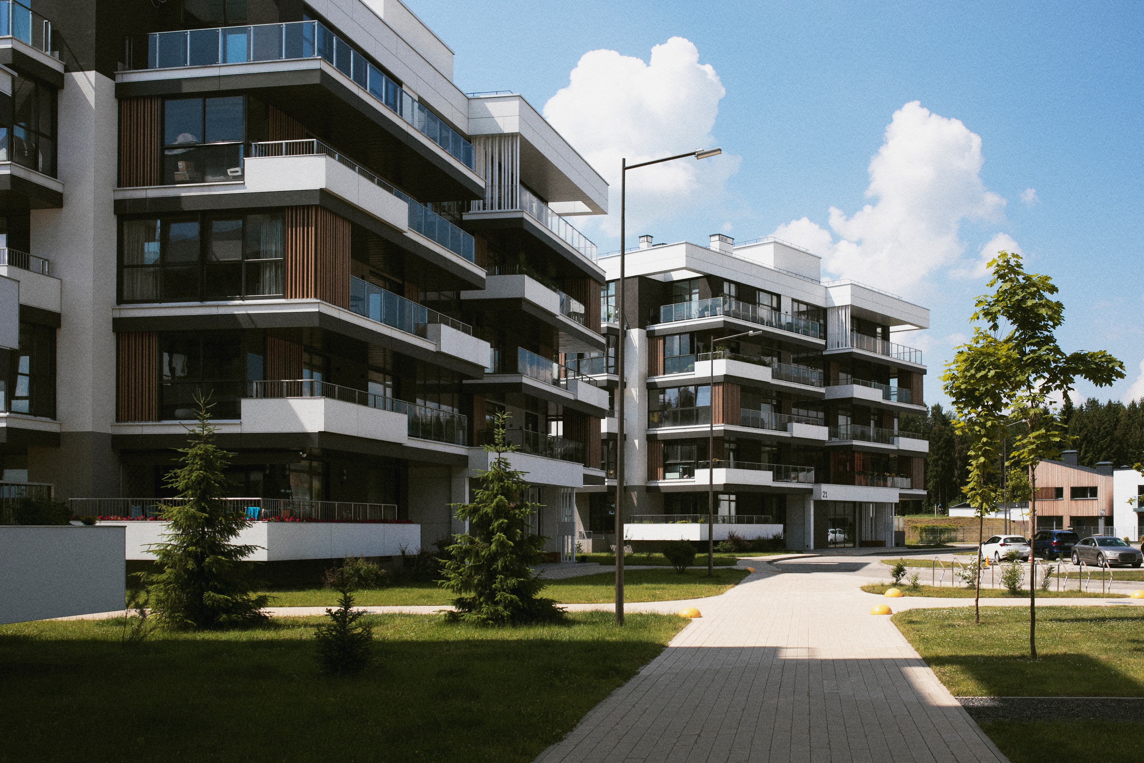 Straightline Solution - Real Estate